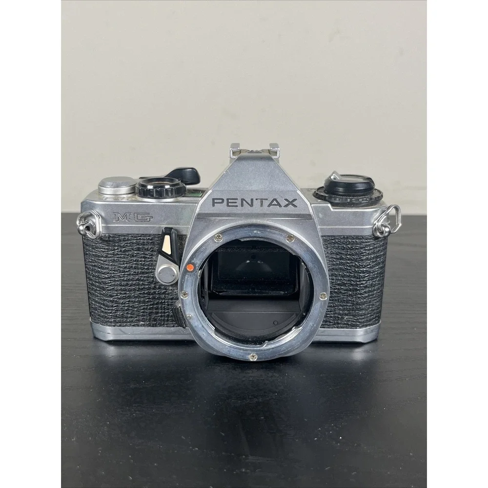 MG Pentax Asahi Opt Co Camera